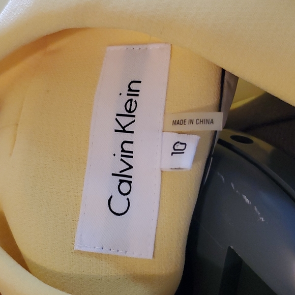 Calvin Klein Pale Yellow Peplum Hem 3 Button Blazer Size 10 - Picture 6 of 13